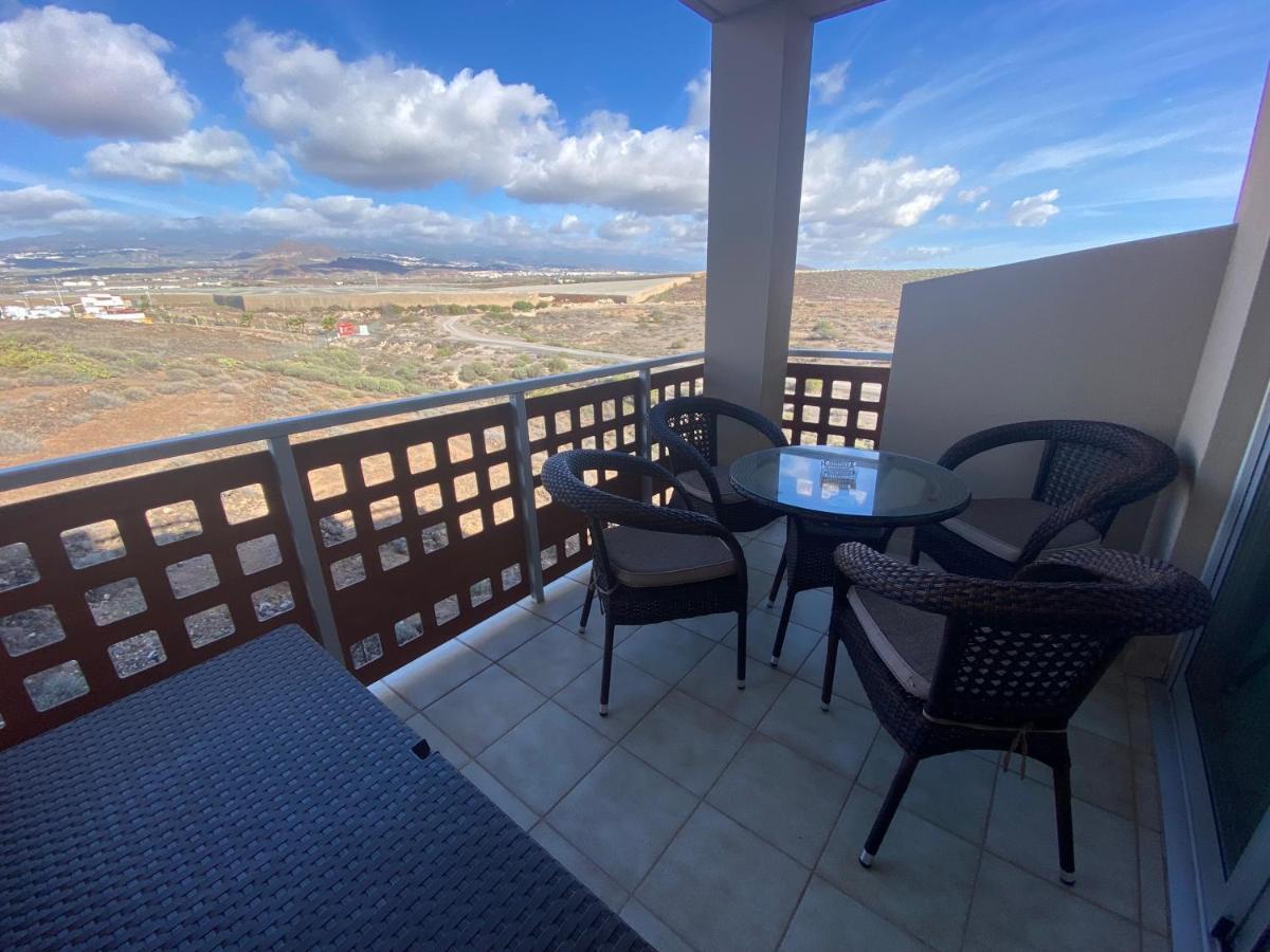 Grande Apartamento, Sotavento 3, La Tejita, El Medano Apartment *